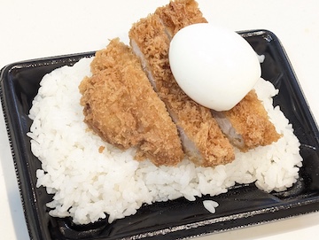 白米、とんかつ、卵