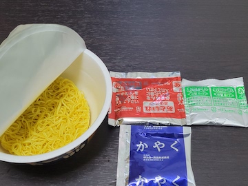 名店の味 天下一品 京都濃厚鶏白湯 | ふくろうぷらざ