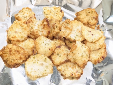 まんまるたこやきあざらし まんまる 愛媛県今治市阿方甲293-4 火〜日 11:00 - 20:00 月